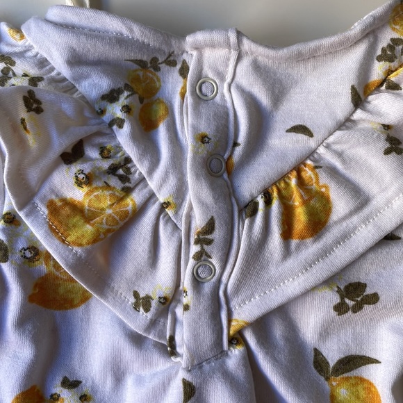 2/$30 Jessica Simpson Yellow Lemon Easy Match Middle Snap One Piece Size 3-6M - Picture 12 of 15